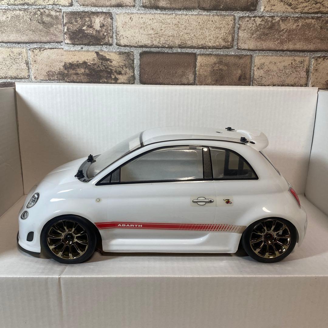 HPI 　SWITCH フィアット　アバルト500　けいおん仕様　FWDシャーシ