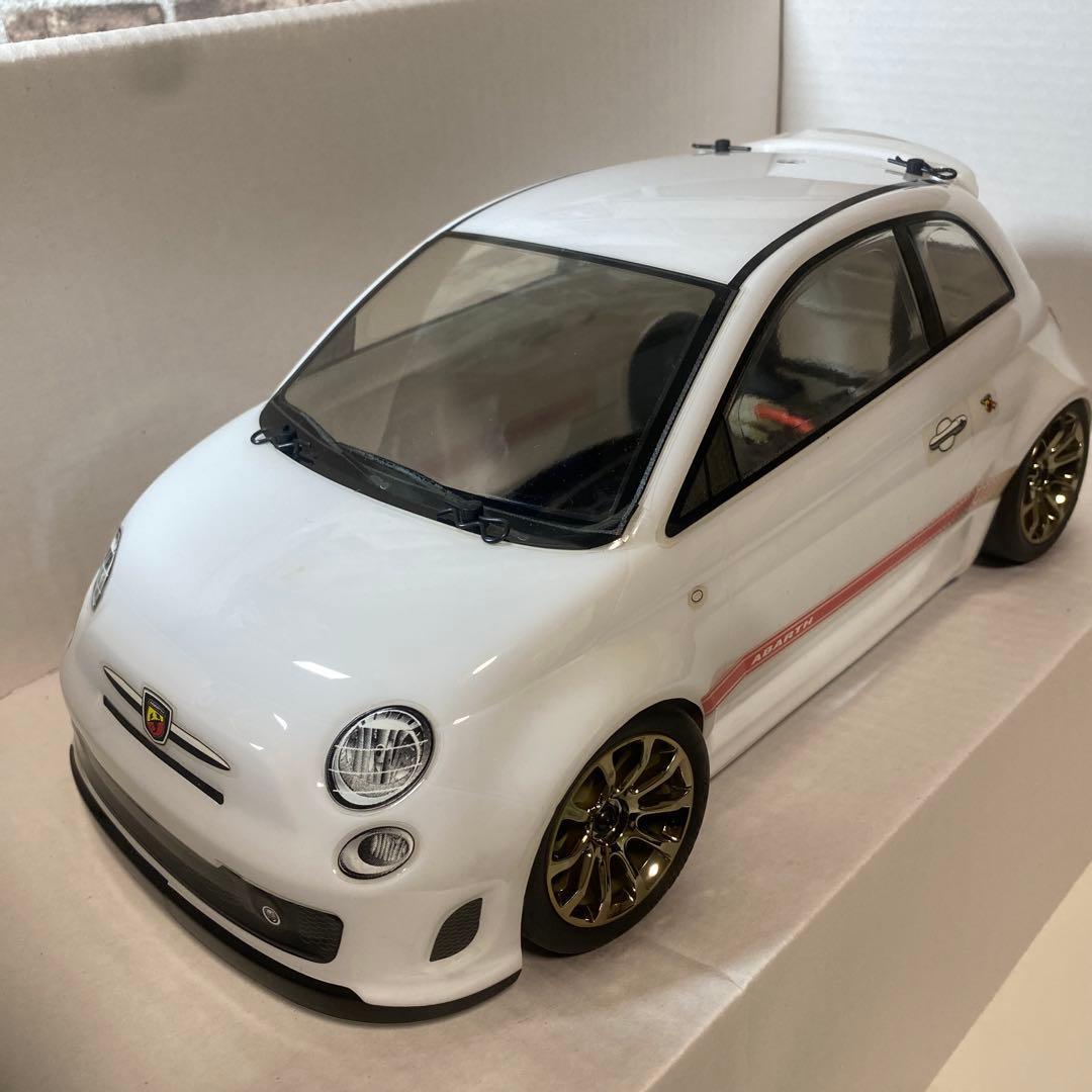 HPI 　SWITCH フィアット　アバルト500　けいおん仕様　FWDシャーシ