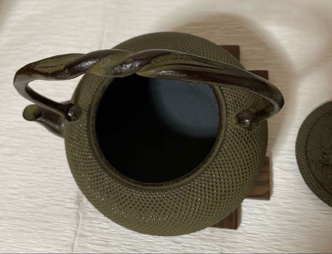 ミナミ品【未使用品】岩鋳 Iwachu 鉄瓶姥口アラレNo.15 うす茶