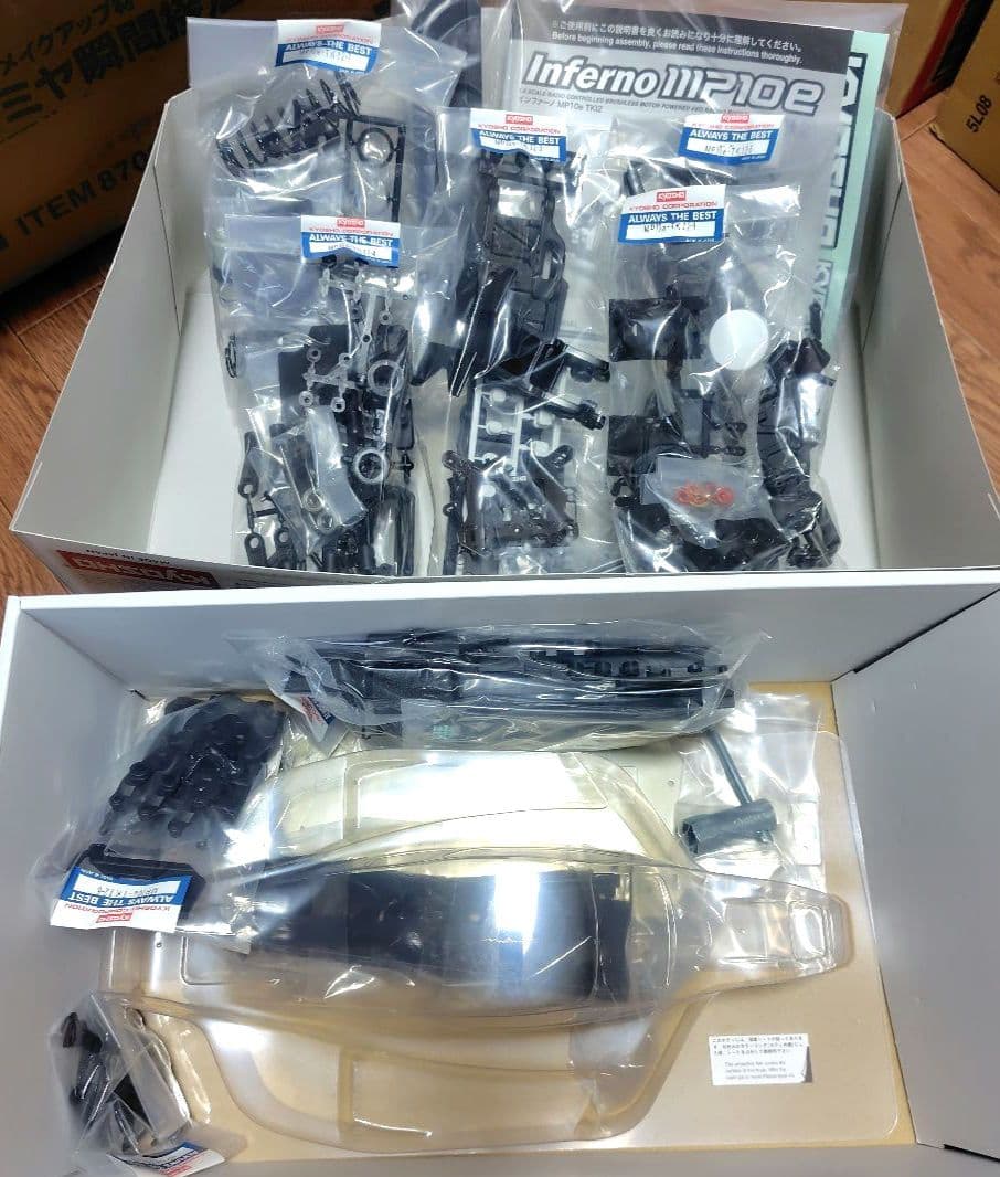 [尾崎] 　京商インファーノ　MP10e TKI2組み立てキット