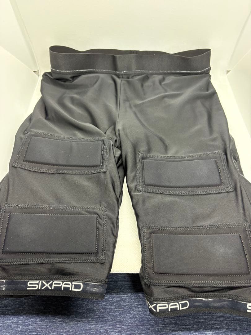 【新年度限定大セール】【美品】SIXPAD パワースーツ ヒップ＆レッグ L