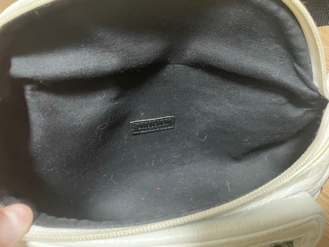 キ*ん様 BALENCIAGA バレンシアガ グラフィティ エクスプローラー ボ