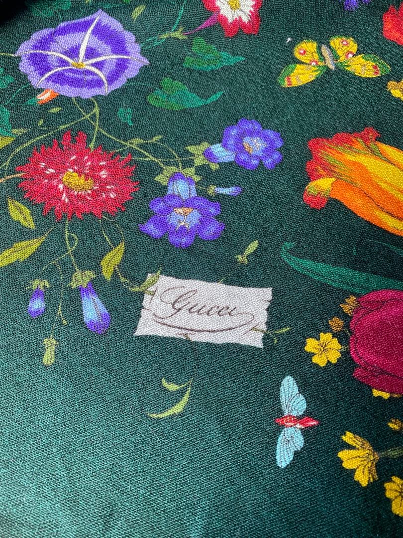 Gucci 花柄ウールストール