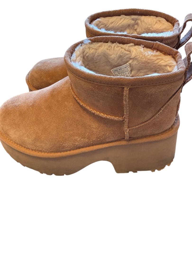 靴 UGG CLASSIC ULTRA MINI NEW HEIGHTS 24cm