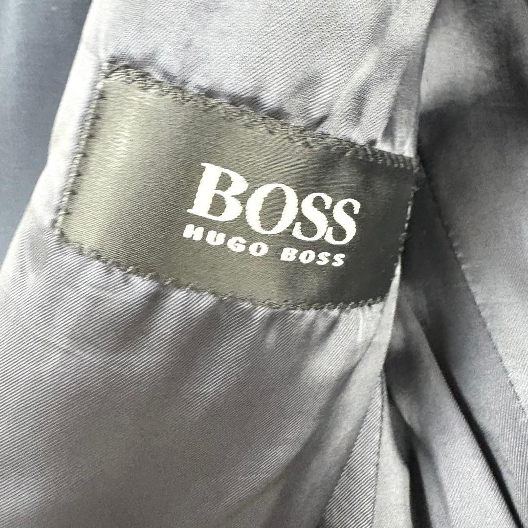 HUGO BOSS 銀ボタン　テーラードジャケット　紺ブレ