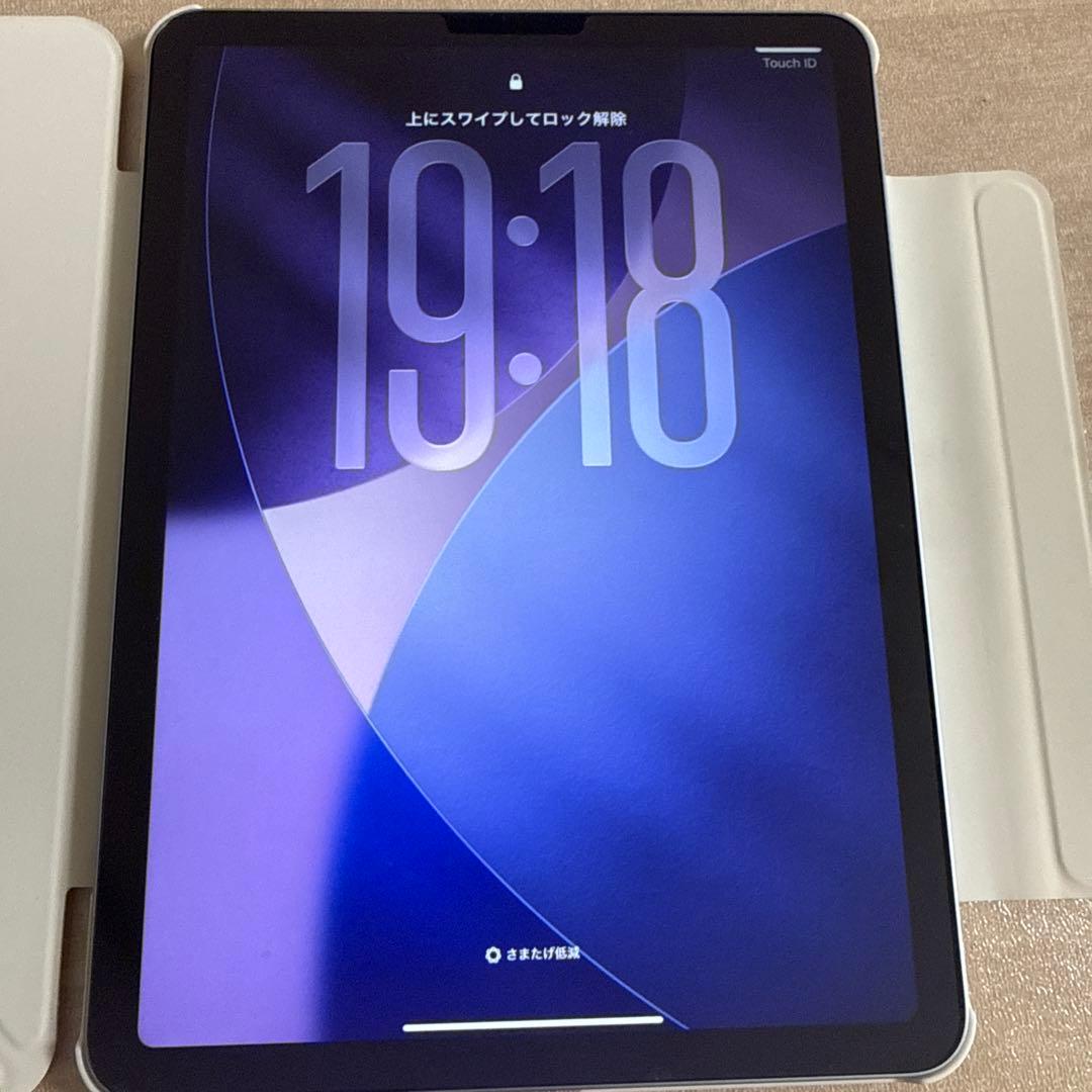 ほぼ新品　Apple iPad Air M3 128GB