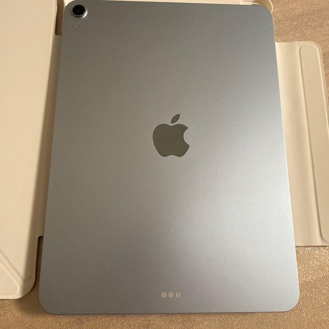 ほぼ新品　Apple iPad Air M3 128GB