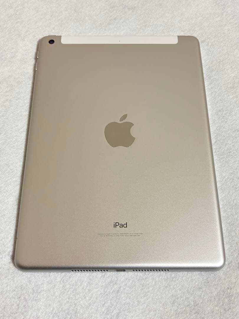 iPad 第6世代 32GB Cellular シルバー バッテリー95%