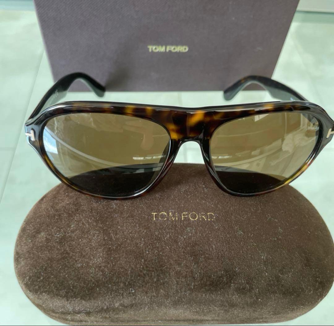 【美品】Tom Fordトムフォード サングラス　ティアドロップ型