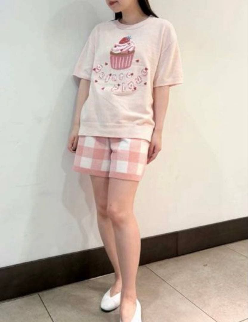 【新品タグ付き】ジェラートピケカップケーキプルオーバー&チェック柄ショートパンツ