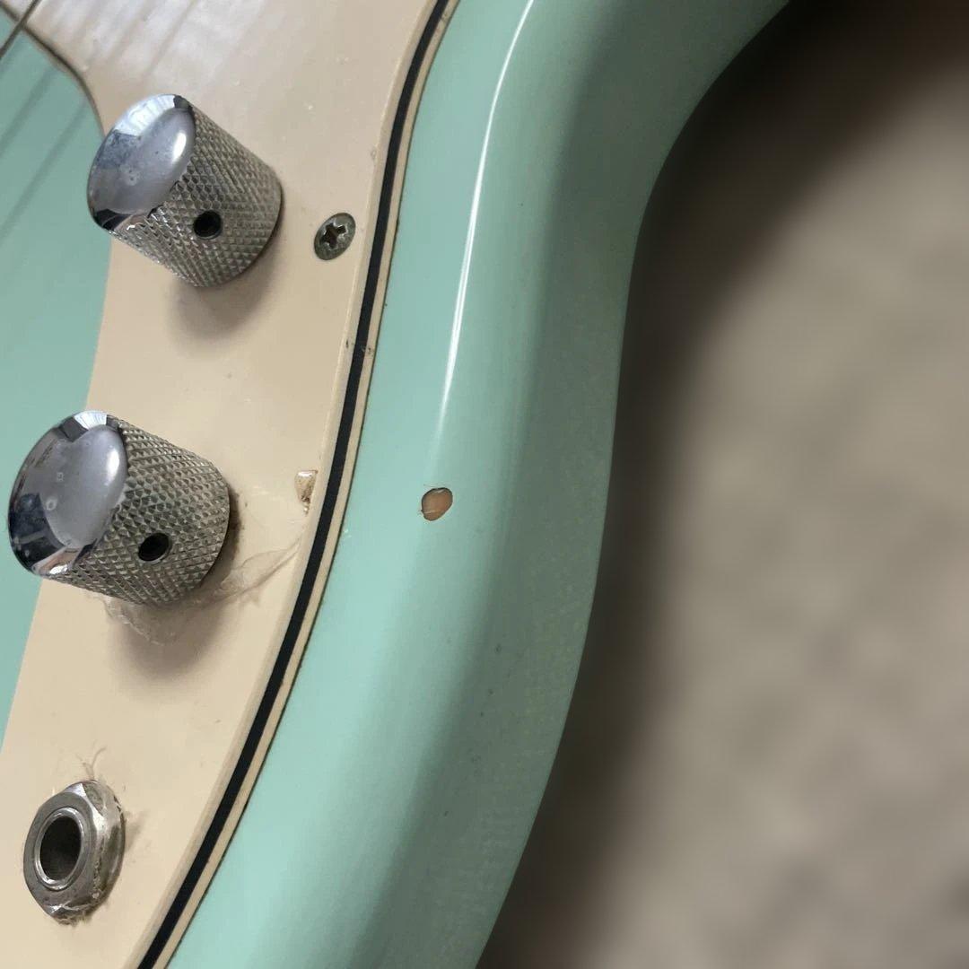 Squier MUSIC MASTER BASS キズ多数あり！