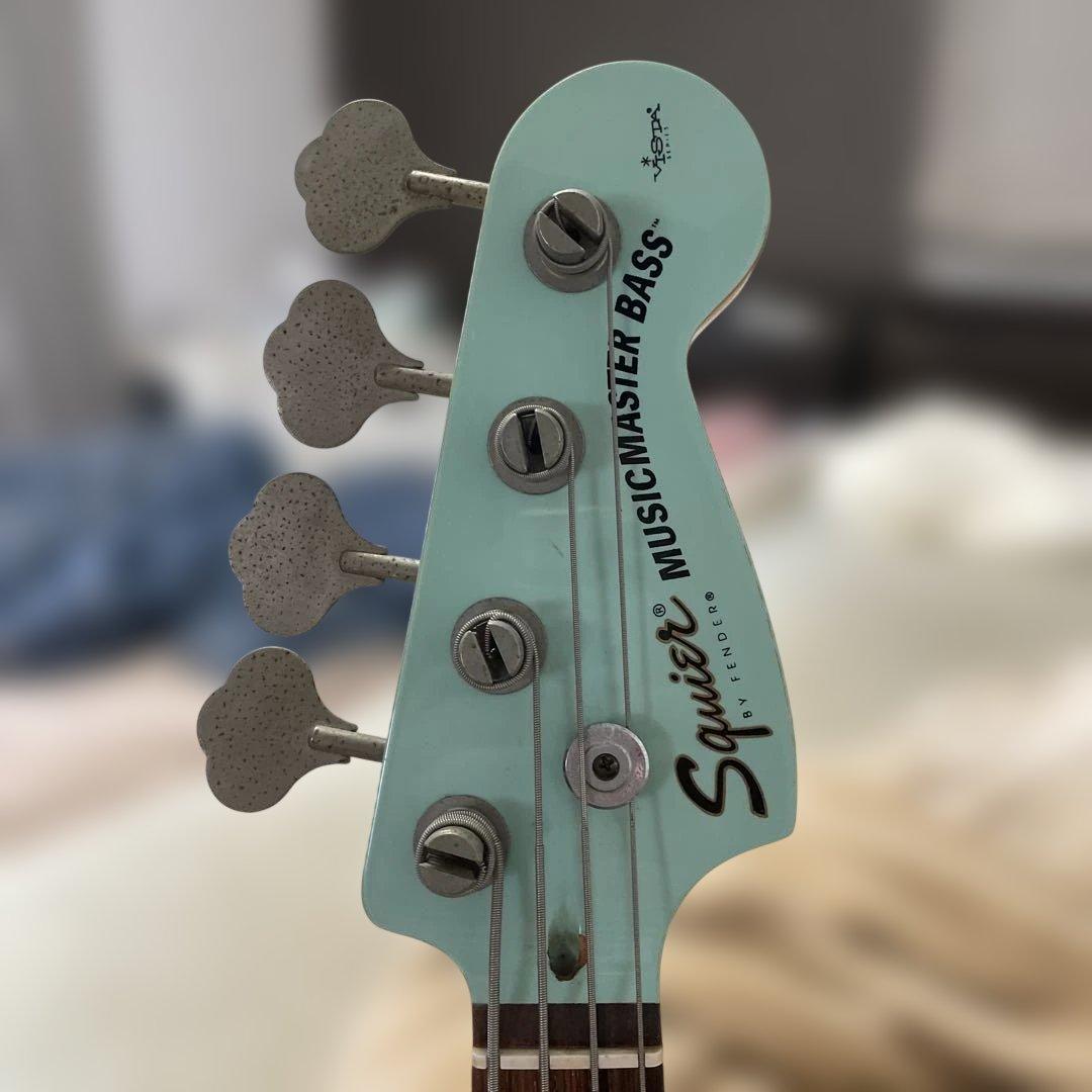 Squier MUSIC MASTER BASS キズ多数あり！