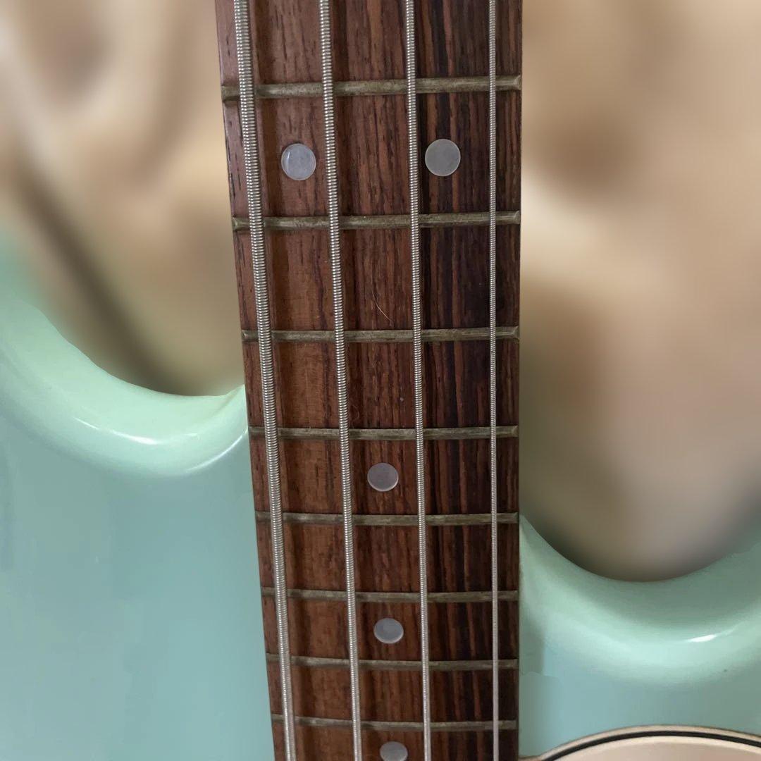 Squier MUSIC MASTER BASS キズ多数あり！