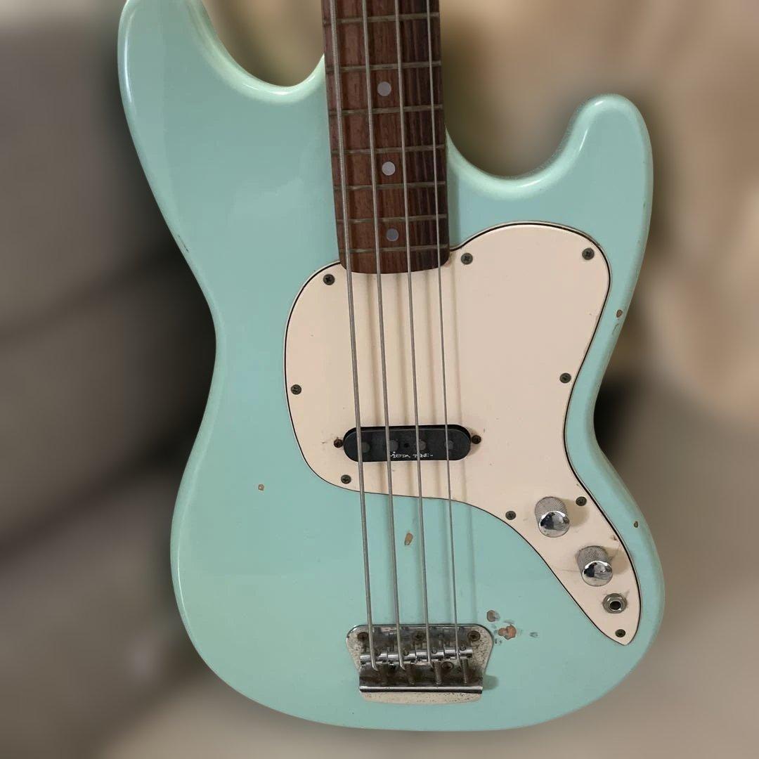 Squier MUSIC MASTER BASS キズ多数あり！