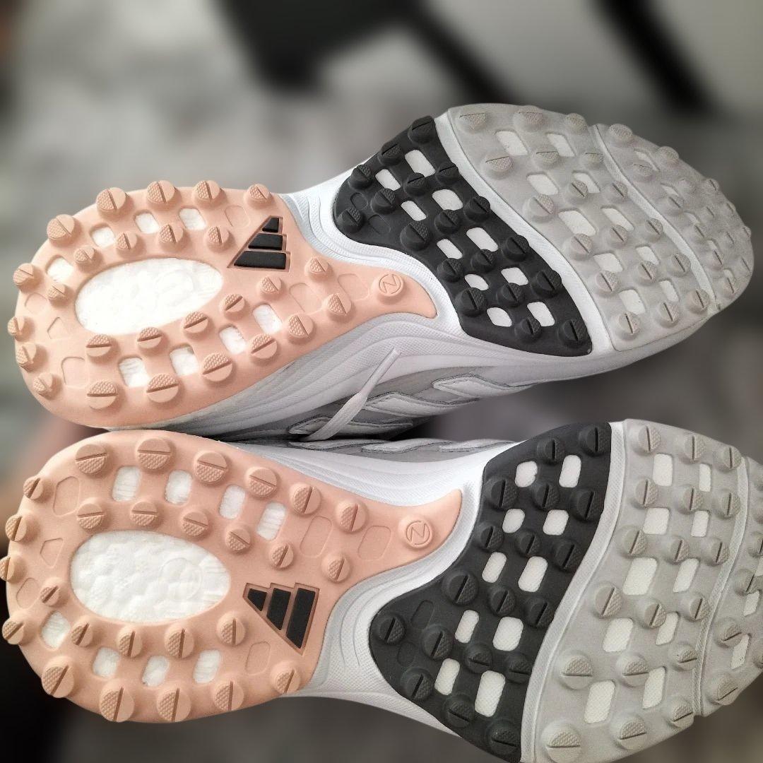 未使用タグ付きadidas Boost Light ゴルフシューズ