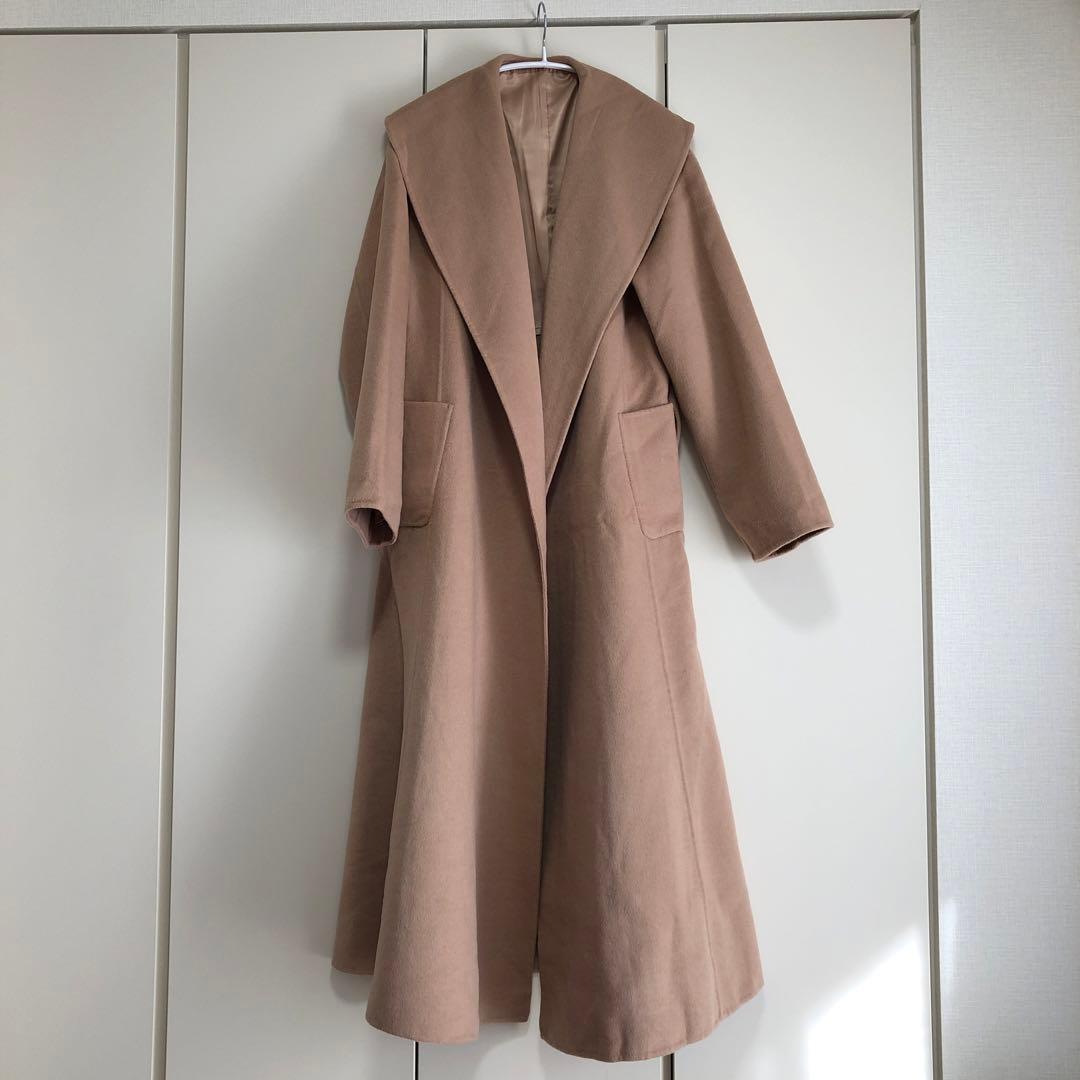 ベースメントオンライン　Aラインペプラムコート　ベージュ　フリーサイズ
