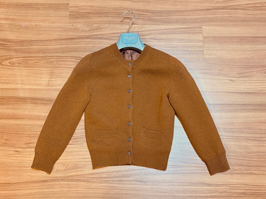 PRADA トライアングルパッチウールカーディガン38