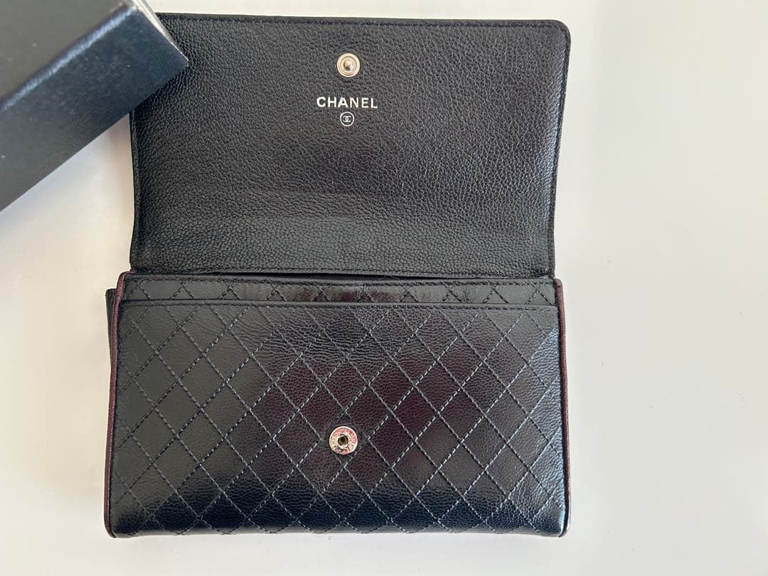 シャネル　CHANEL 財布　二つ折　ヴィンテージ