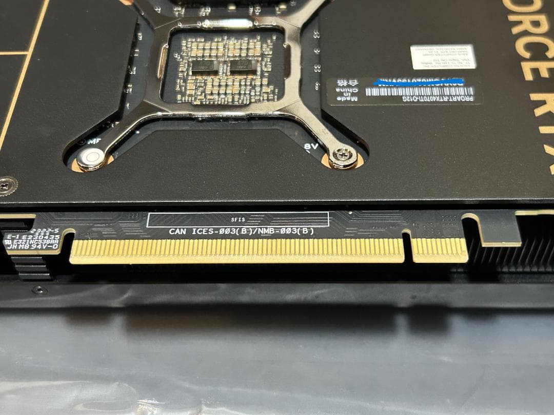 ASUS ProArt GeForce RTX 4070Ti グラフィックボード
