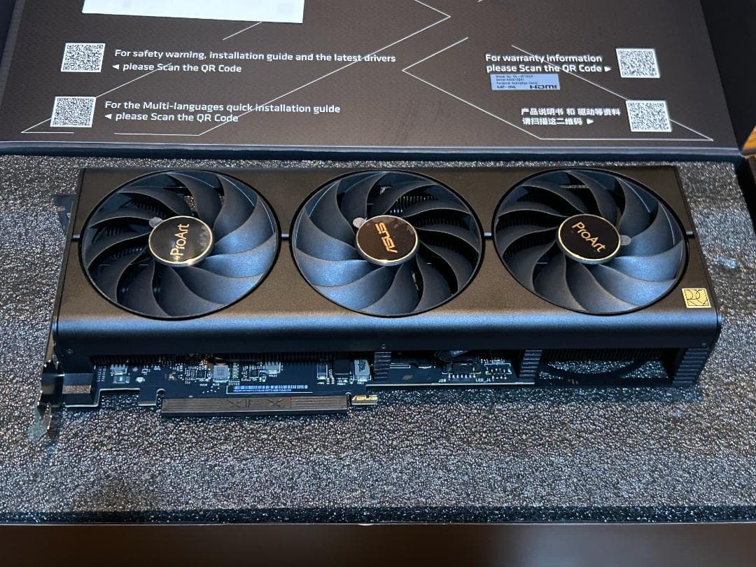 ASUS ProArt GeForce RTX 4070Ti グラフィックボード