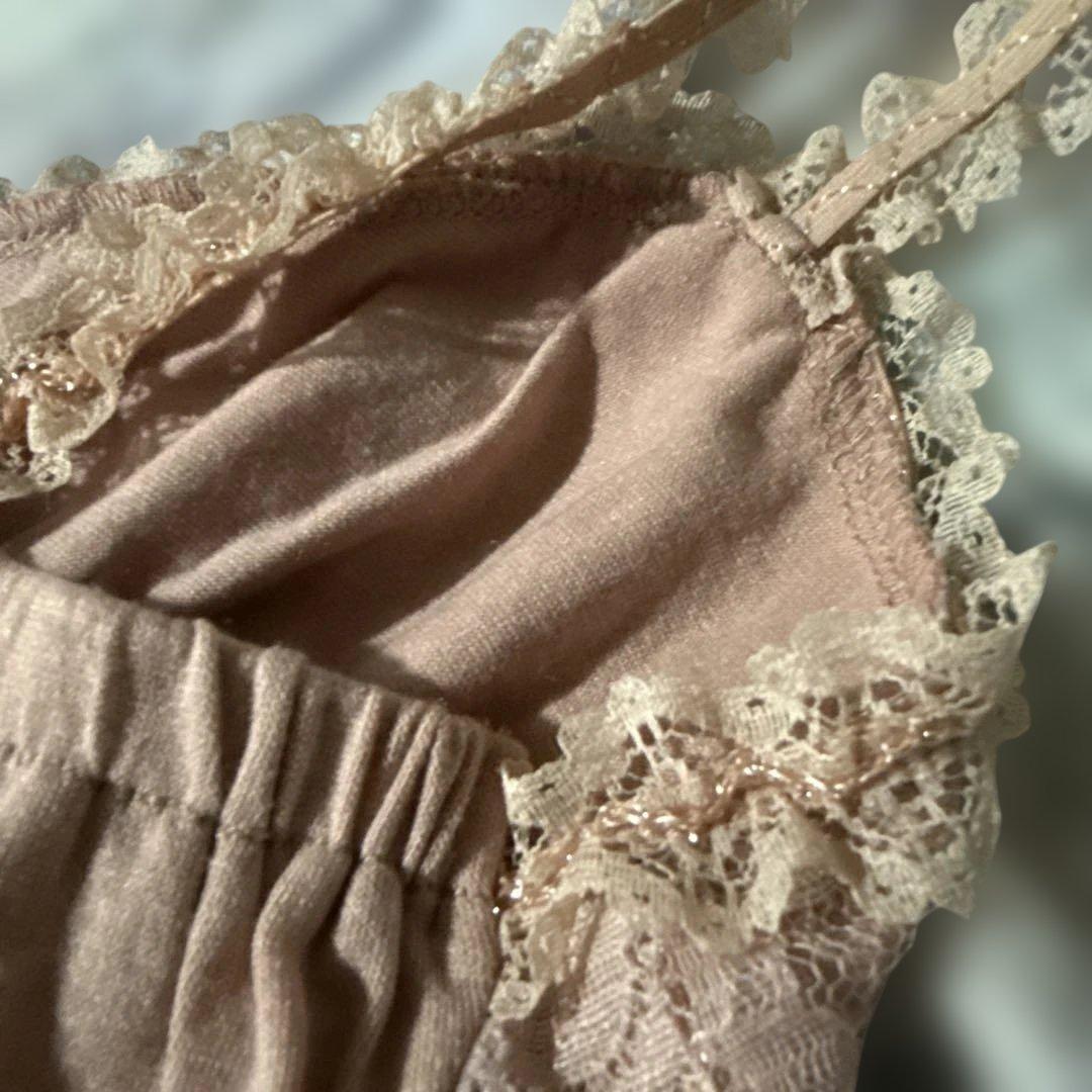 リズリサ　ラメ　レース　キャミ　美品　チャームなし　取付は可能です