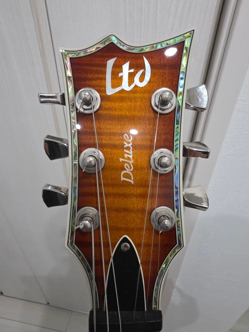 ギター LTD EC-1000 Deluxe