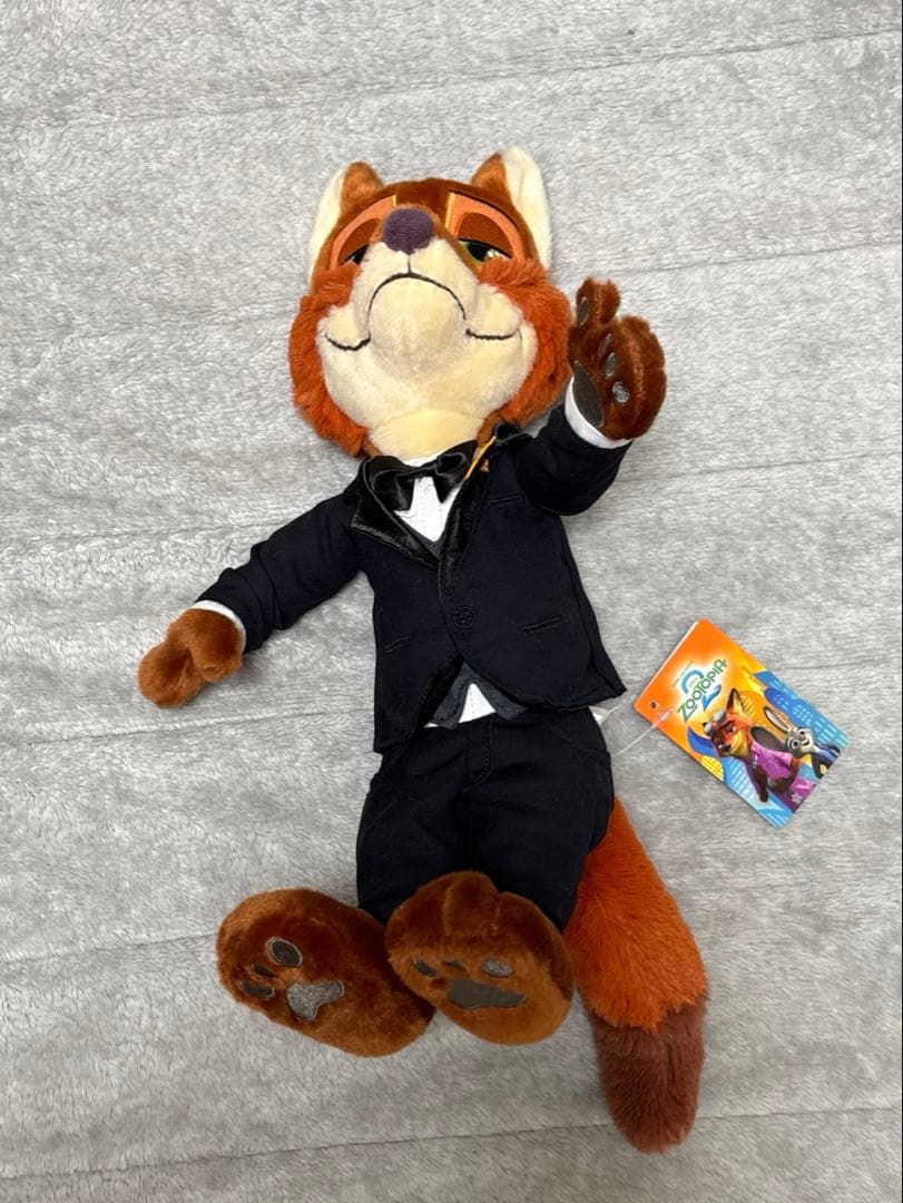 o*i様 ディズニーストア ニック・ワイルド ぬいぐるみ フォーマル ズートピア