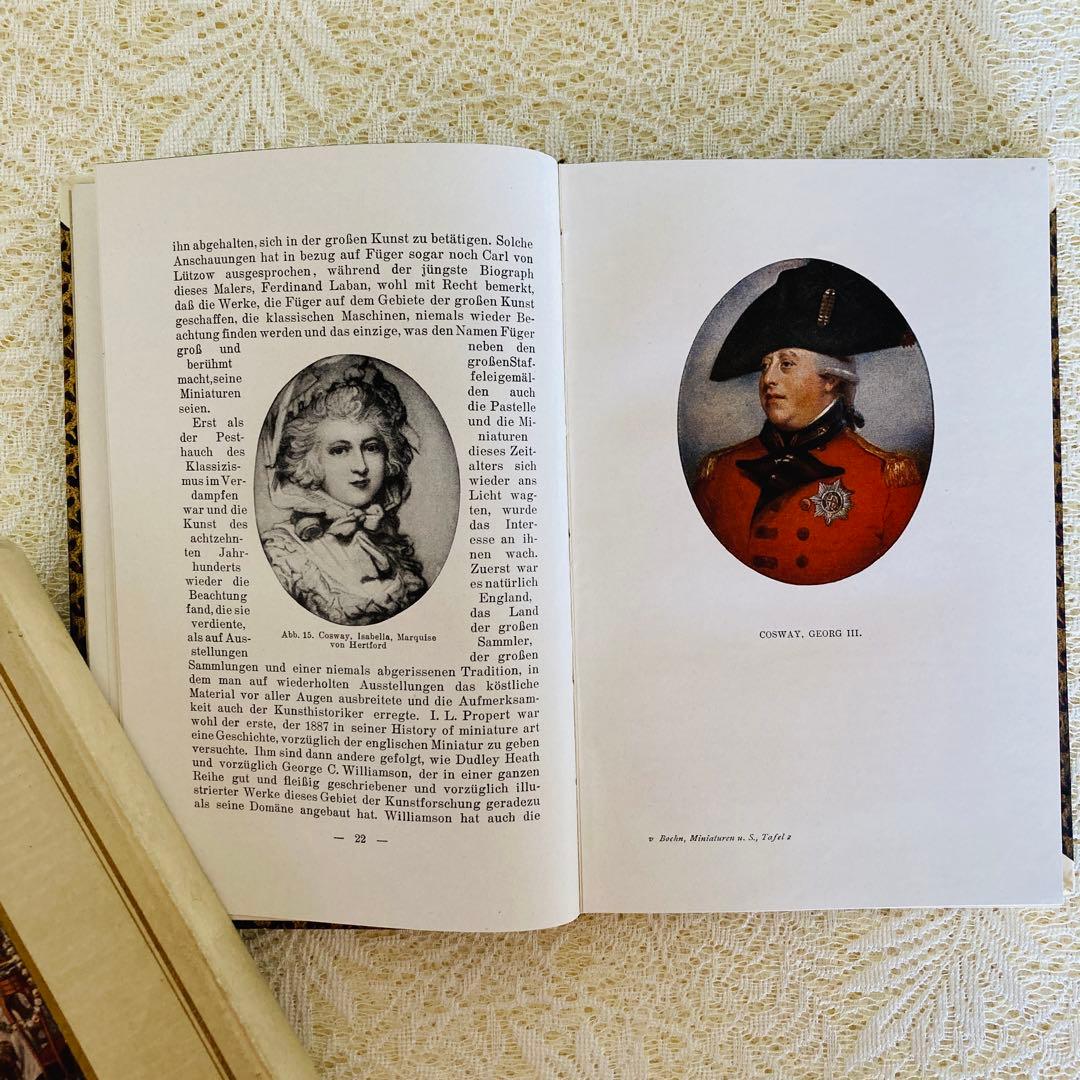 洋書　古書　ドイツの美しいアンティークブック　ミニアチュール　シルエット画