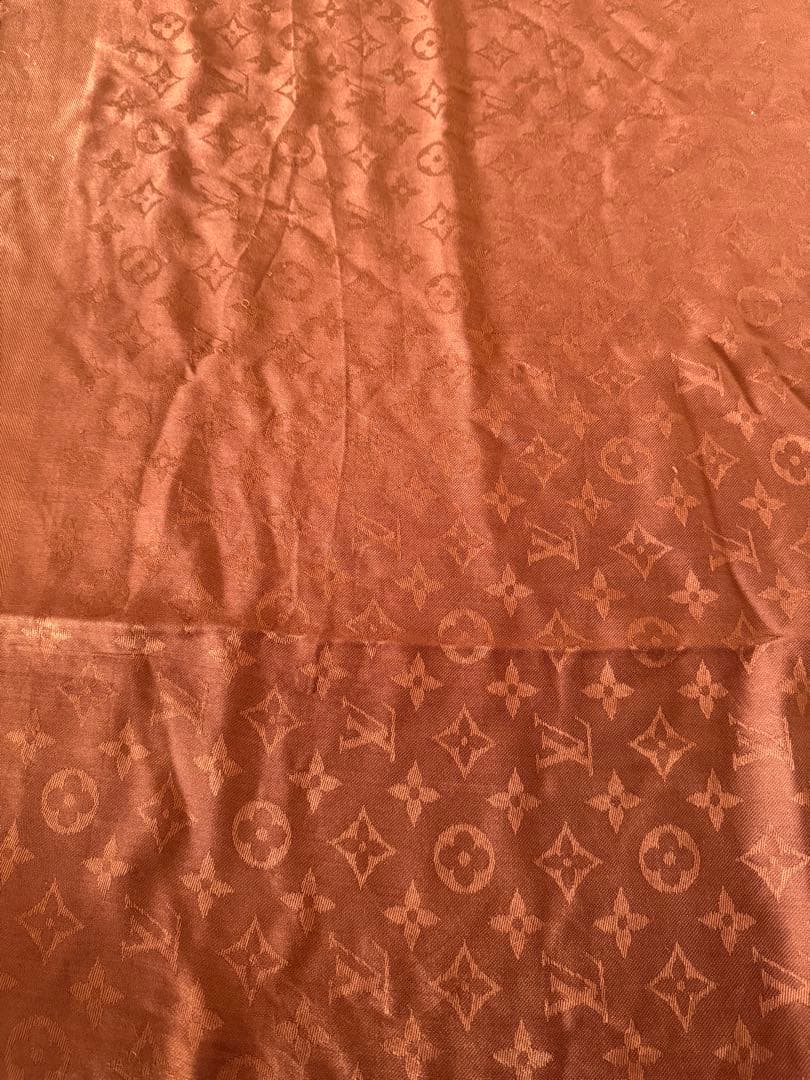 Louis Vuitton モノグラム 大判ショール 137cmフリンジほつれ有