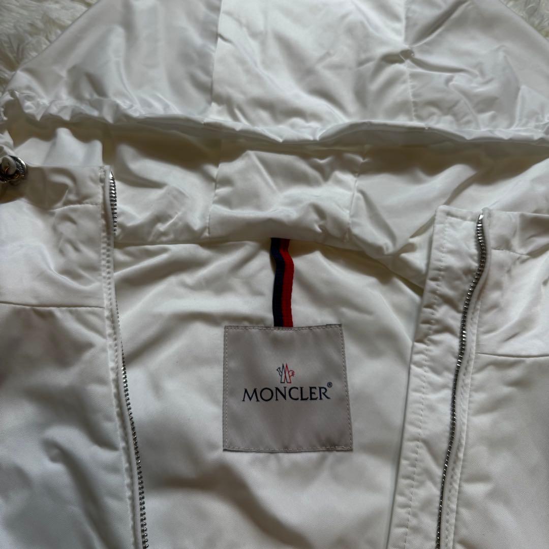 タグ付き未使用✨️MONCLER スプリングコート ナイロンジャケット 白