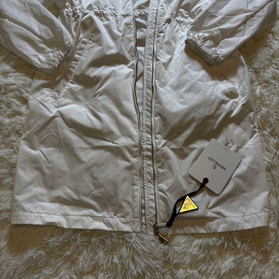タグ付き未使用✨️MONCLER スプリングコート ナイロンジャケット 白