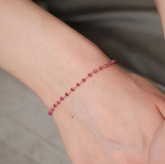 【美品】NATURALI JEWELRY　　ルビーメガネ留めブレスレット
