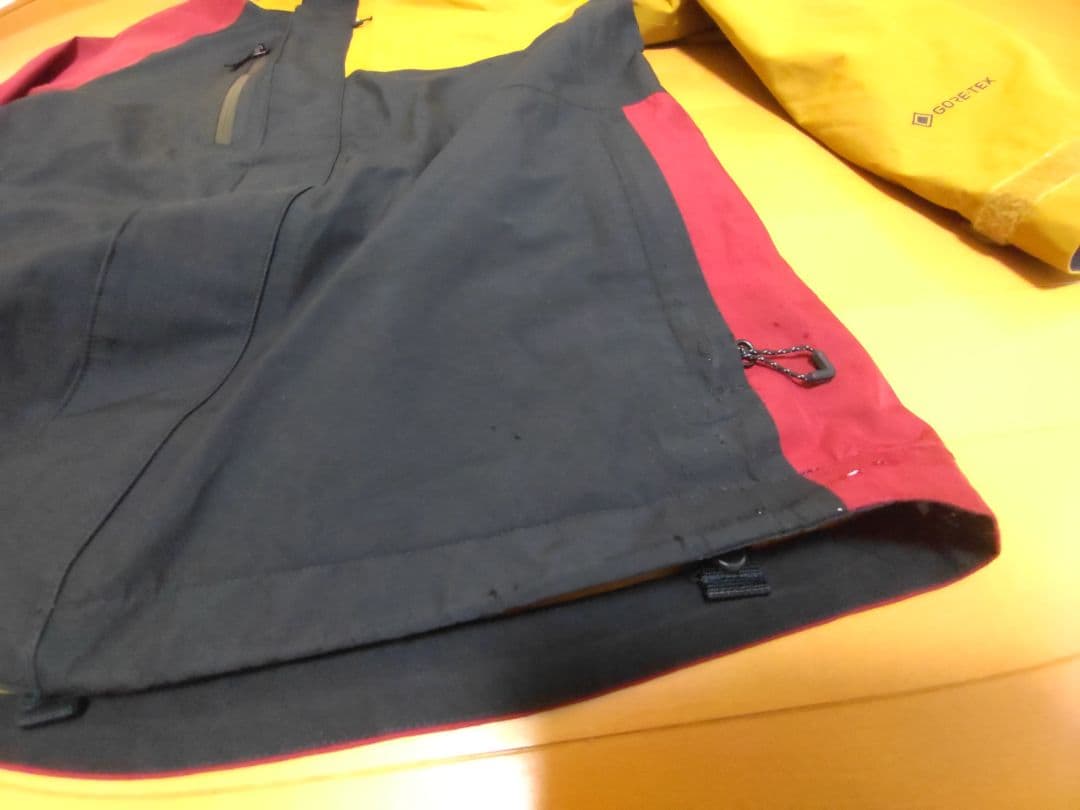686 GORE-TEX　スノーボード　スキー　ウェア　ゴアテックス