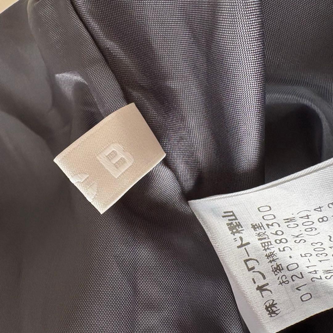 美品✨《iCB》大きいサイズ ♡ 洗える　サテンプリーツスカート 48