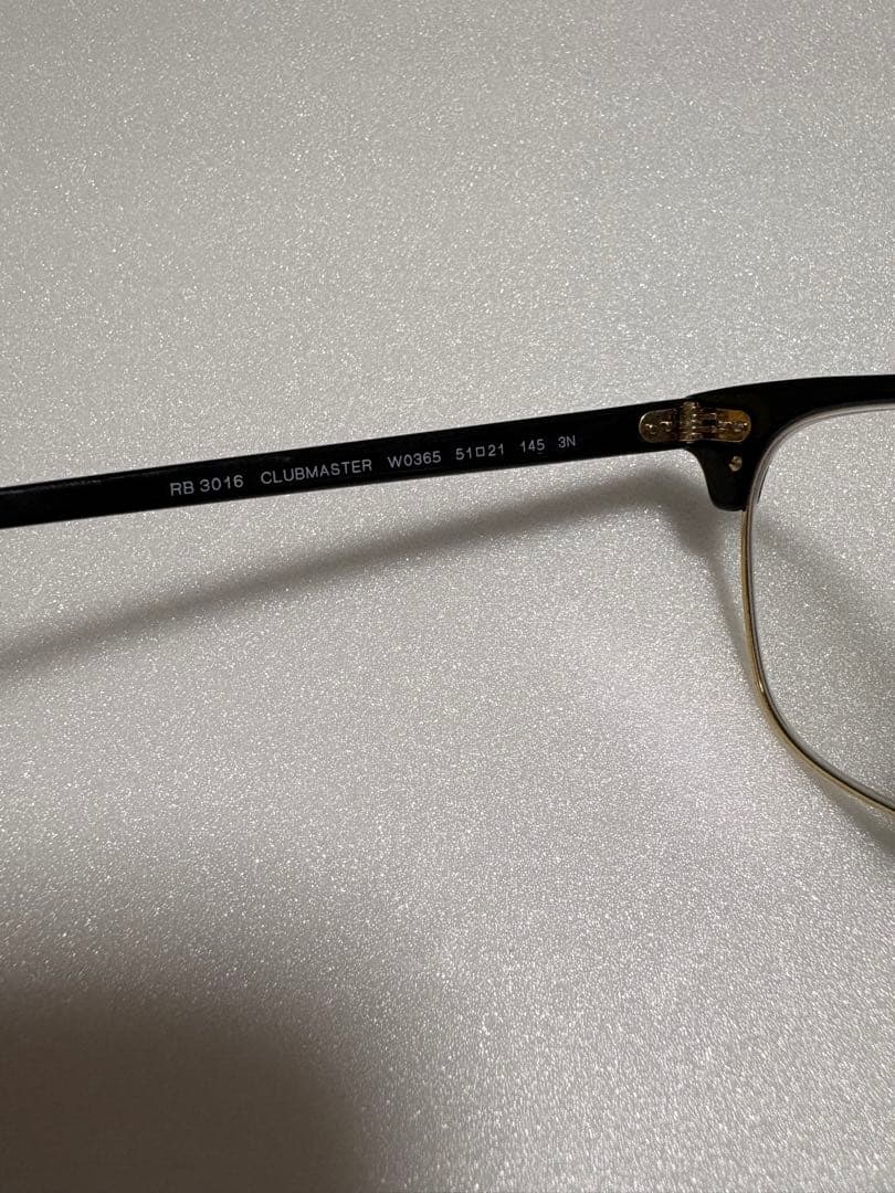 Ray-Ban RB 3016 CLUBMASTER 調光レンズ サングラス
