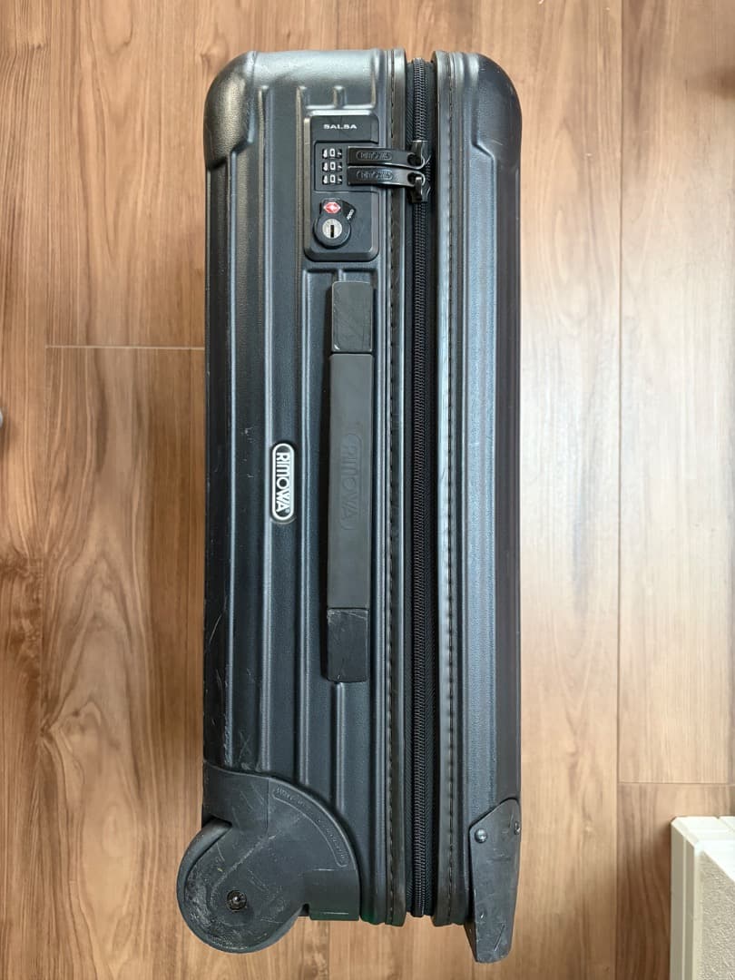 RIMOWA リモワ SALSA サルサ 32L 機内持込み 黒 キャリーケース