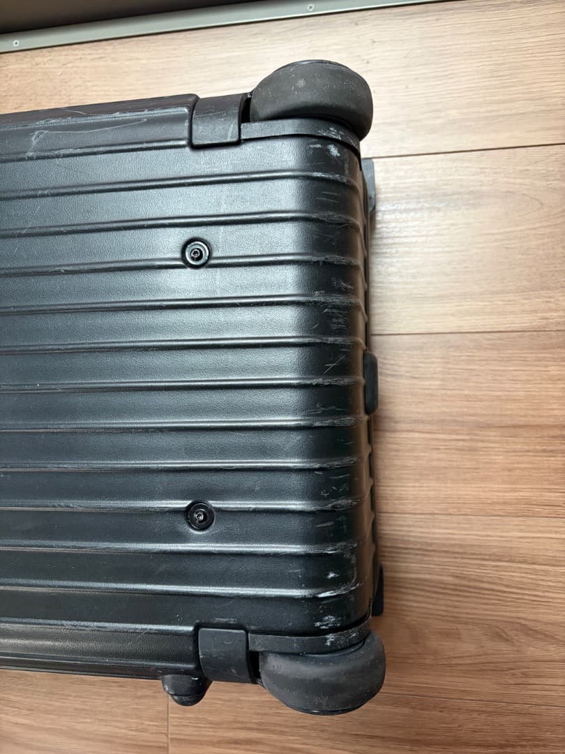 RIMOWA リモワ SALSA サルサ 32L 機内持込み 黒 キャリーケース
