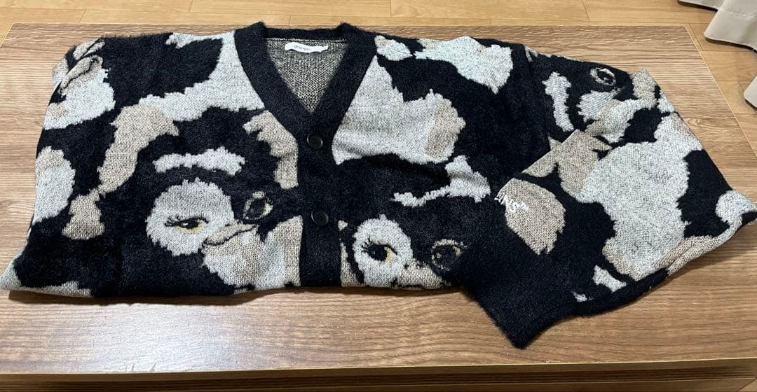 グラニフ　グレムリン　カーディガン