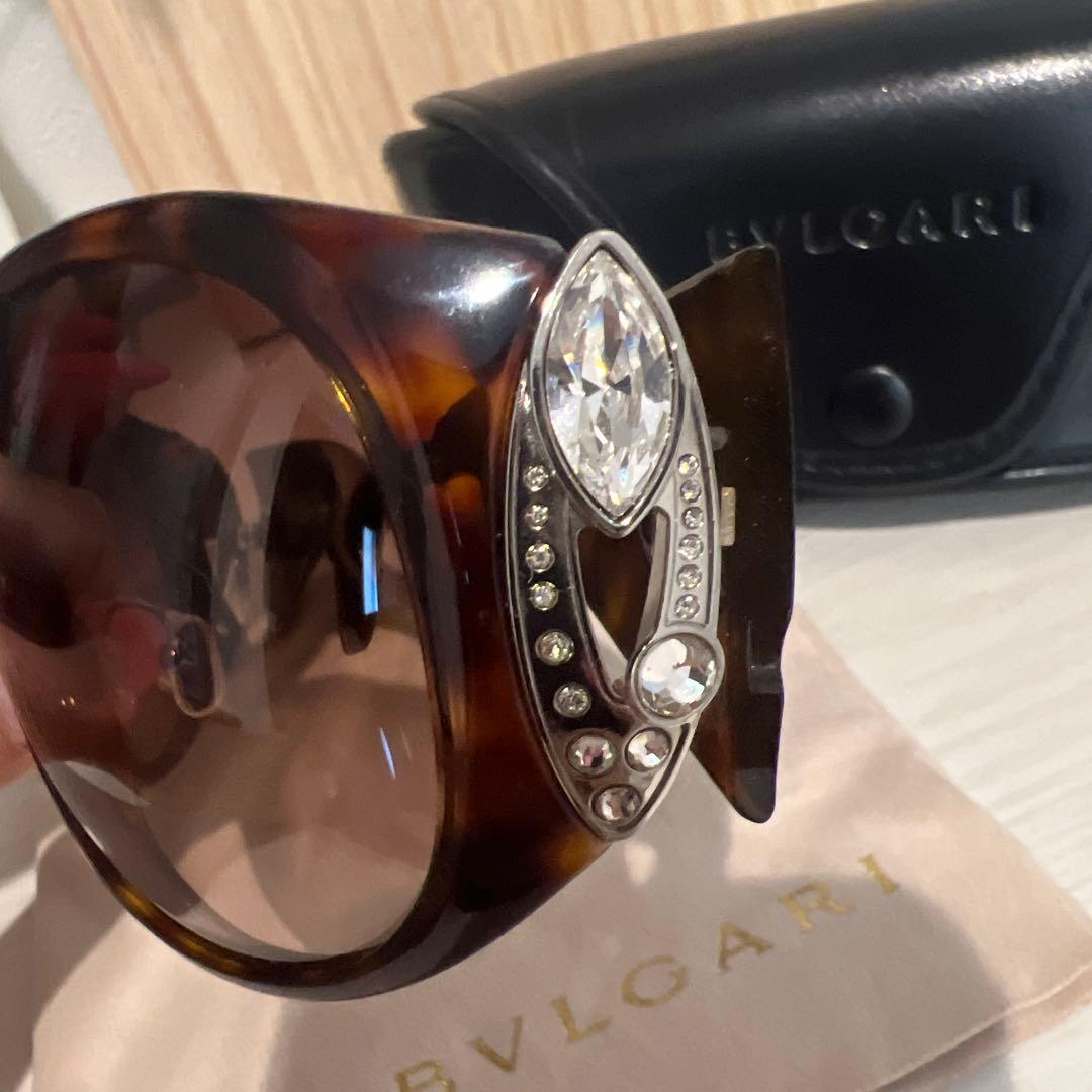 BVLGARI 装飾付きブラウンサングラス