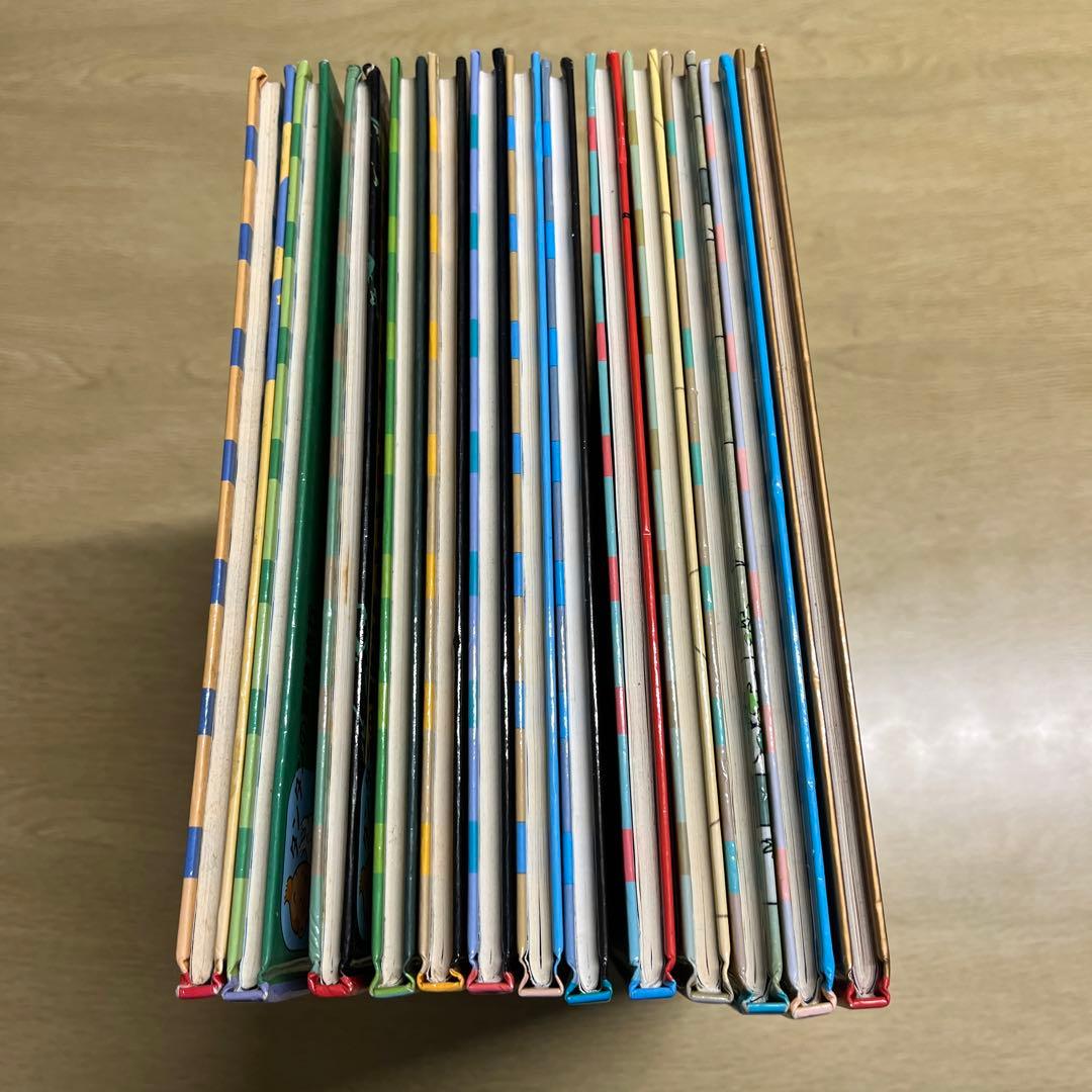 タンタンの冒険旅行　13冊　ハードカバー　まとめ売り