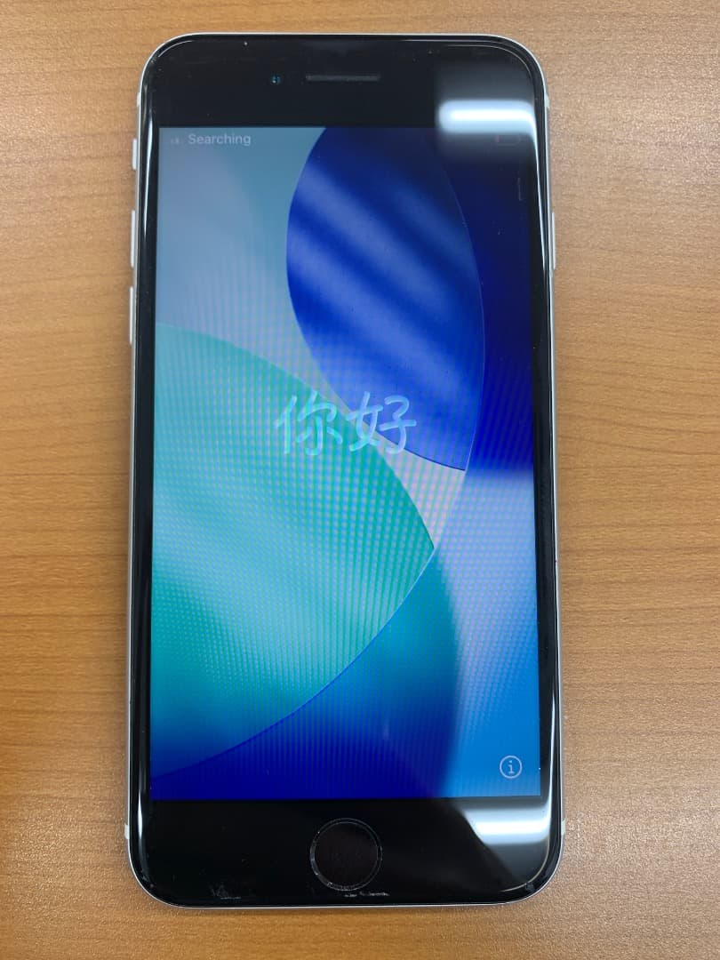 シ*場様 動作確認済 iPhoneSE 128GB ID P9054