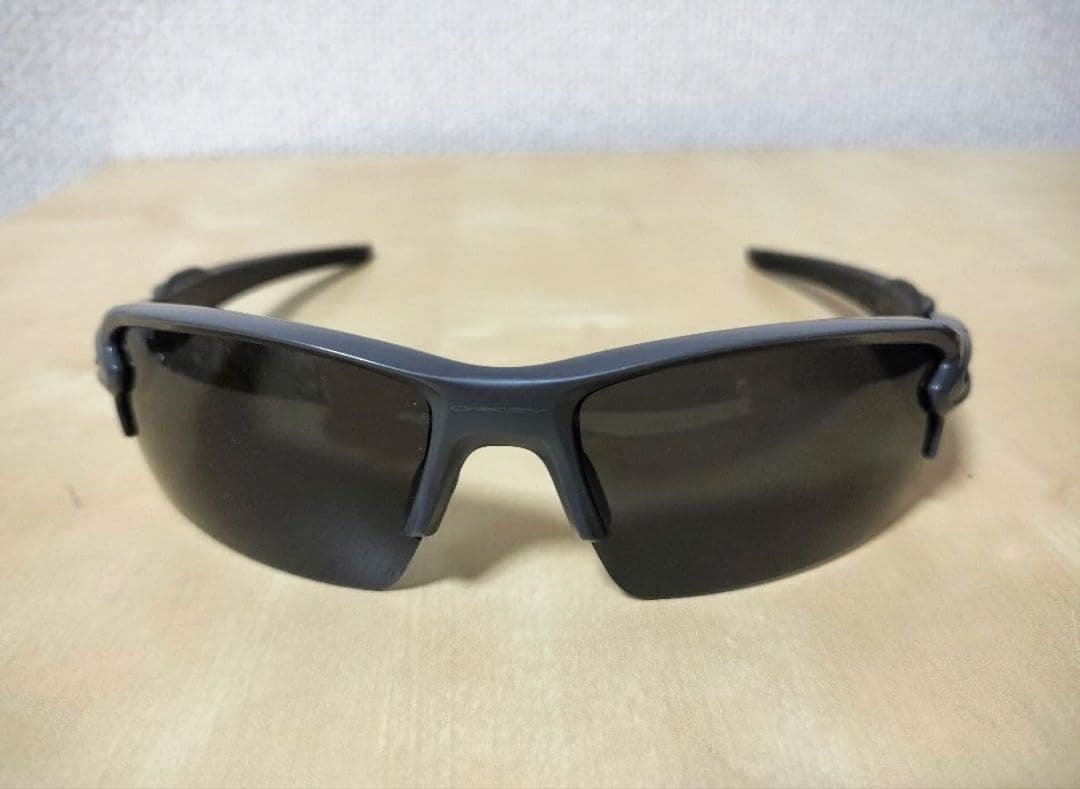 状態良好 レンズ新品 OAKLEY FLAK 2.0
