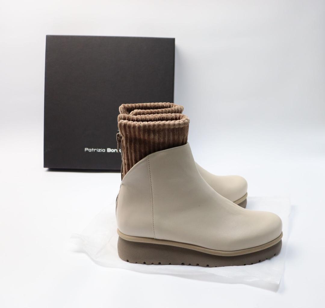 新品 PATRIZIA BONFANTI レザーショートブーツ YAYA