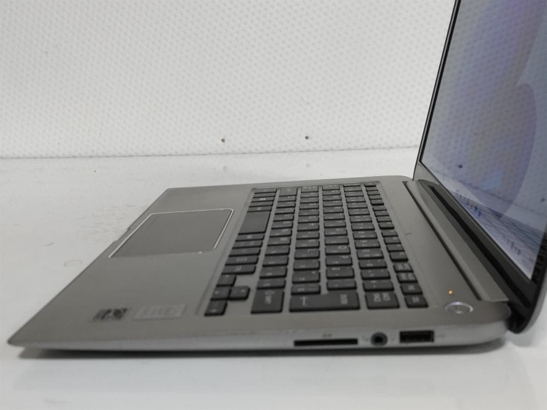 お買得！！東芝 dynabook 8GB SSD 128GB Win11★F8