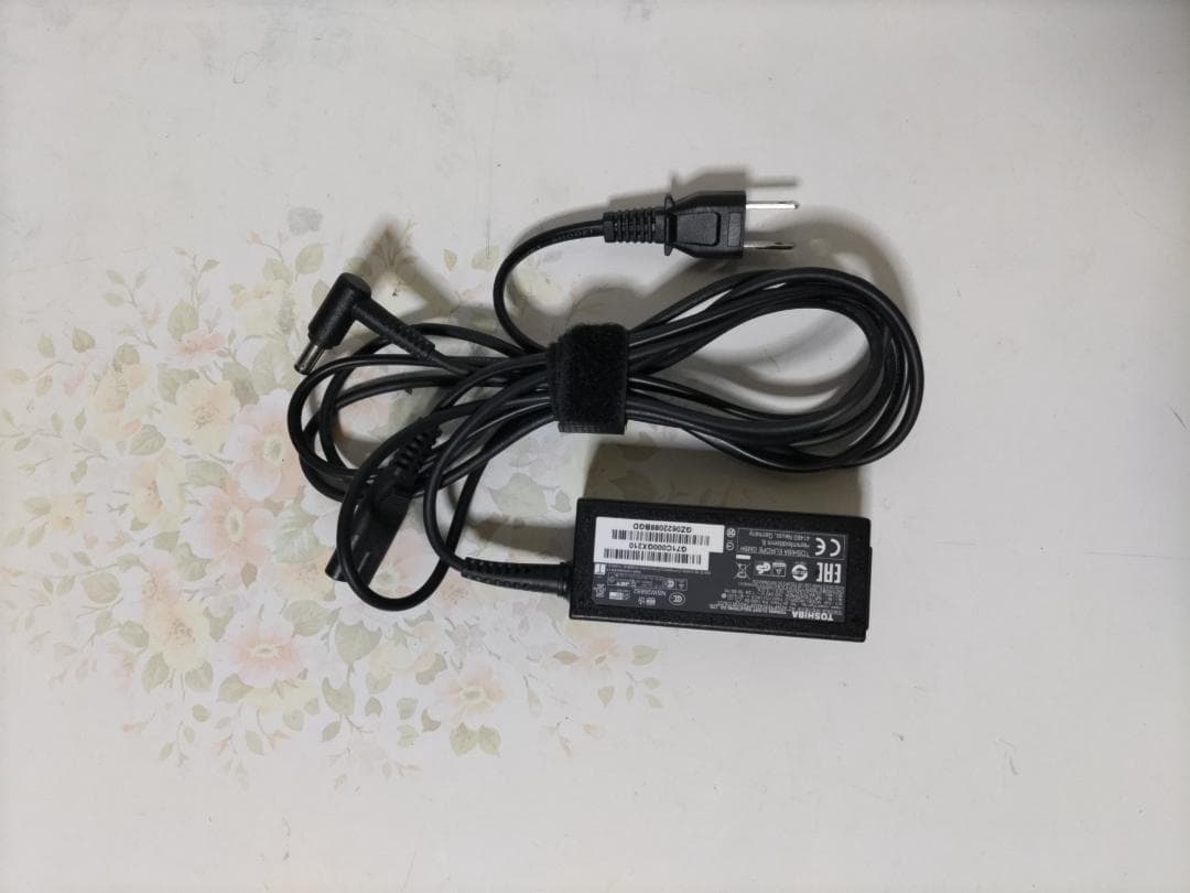 お買得！！東芝 dynabook 8GB SSD 128GB Win11★F8