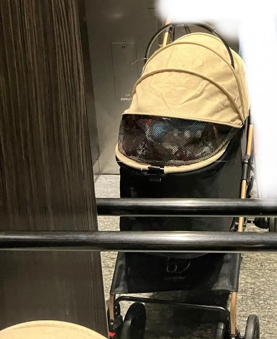 大きめ　YinLaier ペットカート 折りたたみ式／分離可／大型猫・小型中型犬