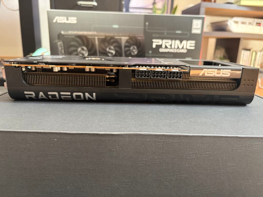 グラフィックボード・グラボ・ビデオカード ASUS PRIME Radeon RX 9070 XT 16GB