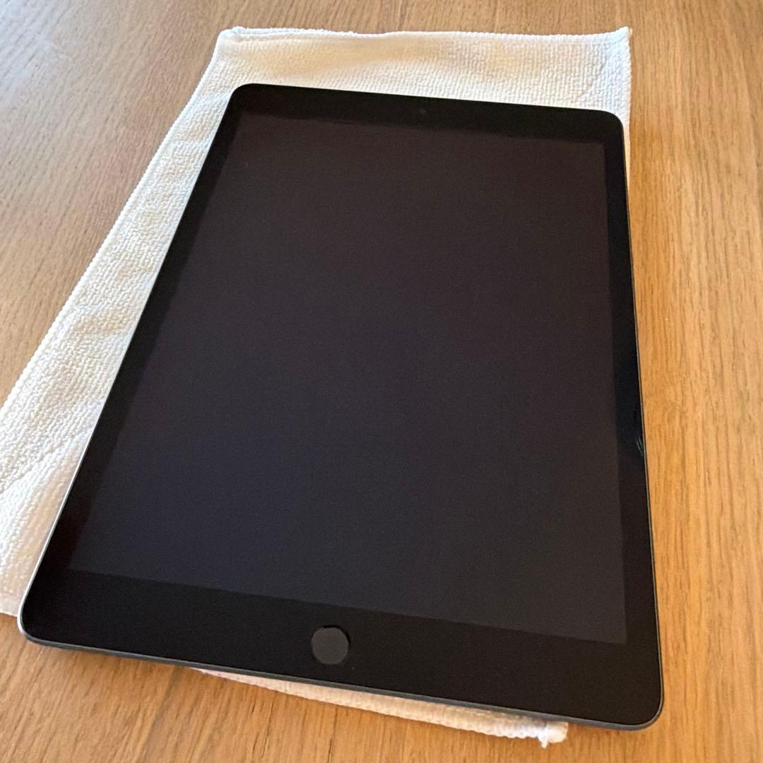 Apple iPad 第9世代スペースグレー64GB