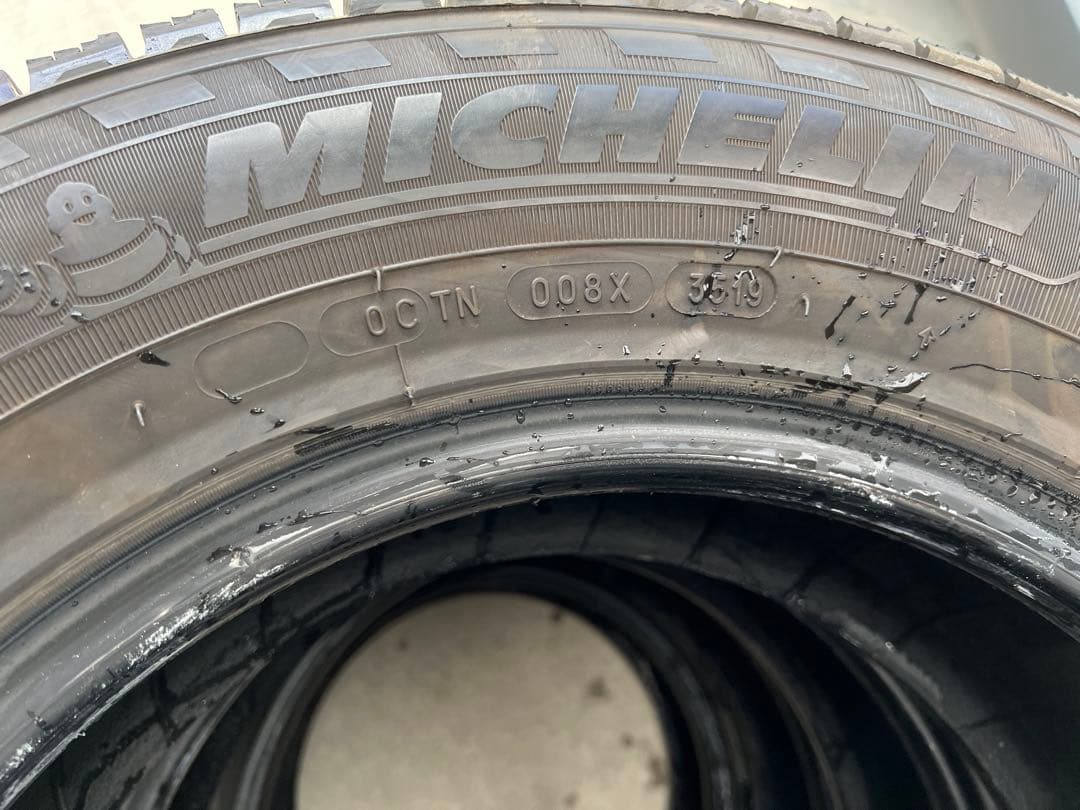 ②2019年製 スタッドレス 195/80R15 ミシュラン 4本セット 冬