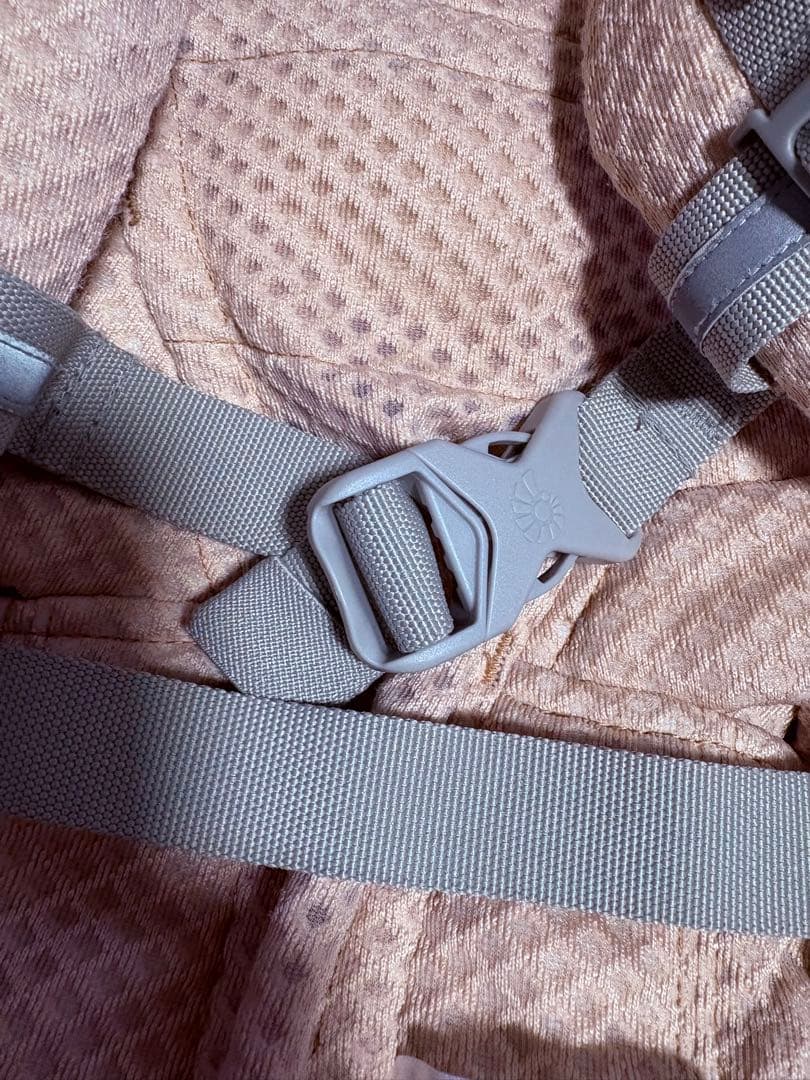 【美品】エルゴベビー　オムニブリーズ　ピンククォーツ